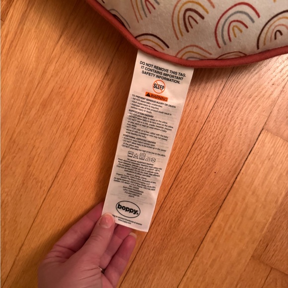 Boppy with cover - Picture 2 of 3